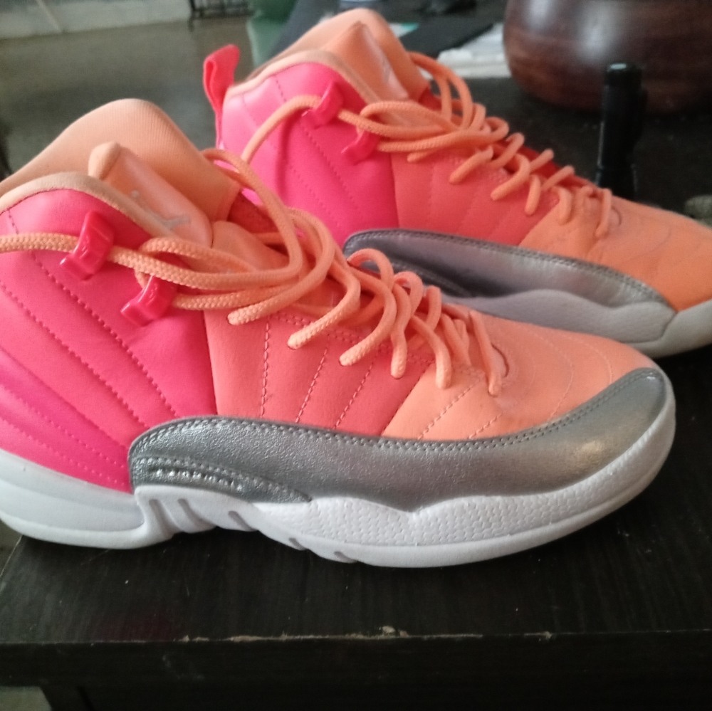 Air jordan 12 sunset